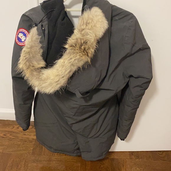 Canada Goose Victoria Parka - Graphite Size Small - Picture 9 of 9